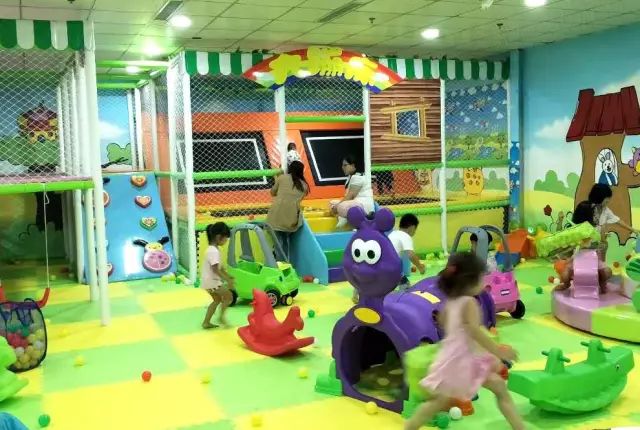 暑假趣事幼儿绘画图片_暑期生活趣事_儿童暑假生活趣事