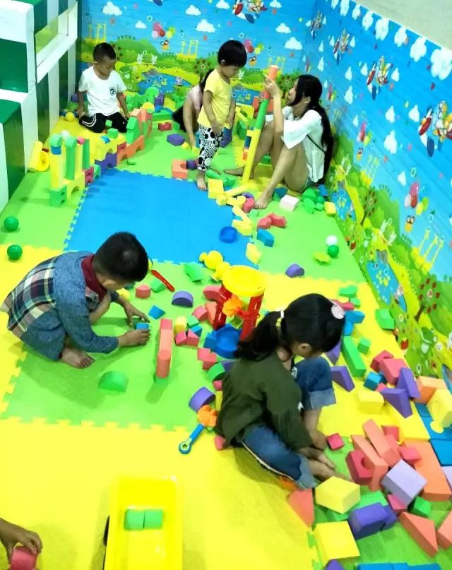 暑假趣事幼儿绘画图片_儿童暑假生活趣事_暑期生活趣事